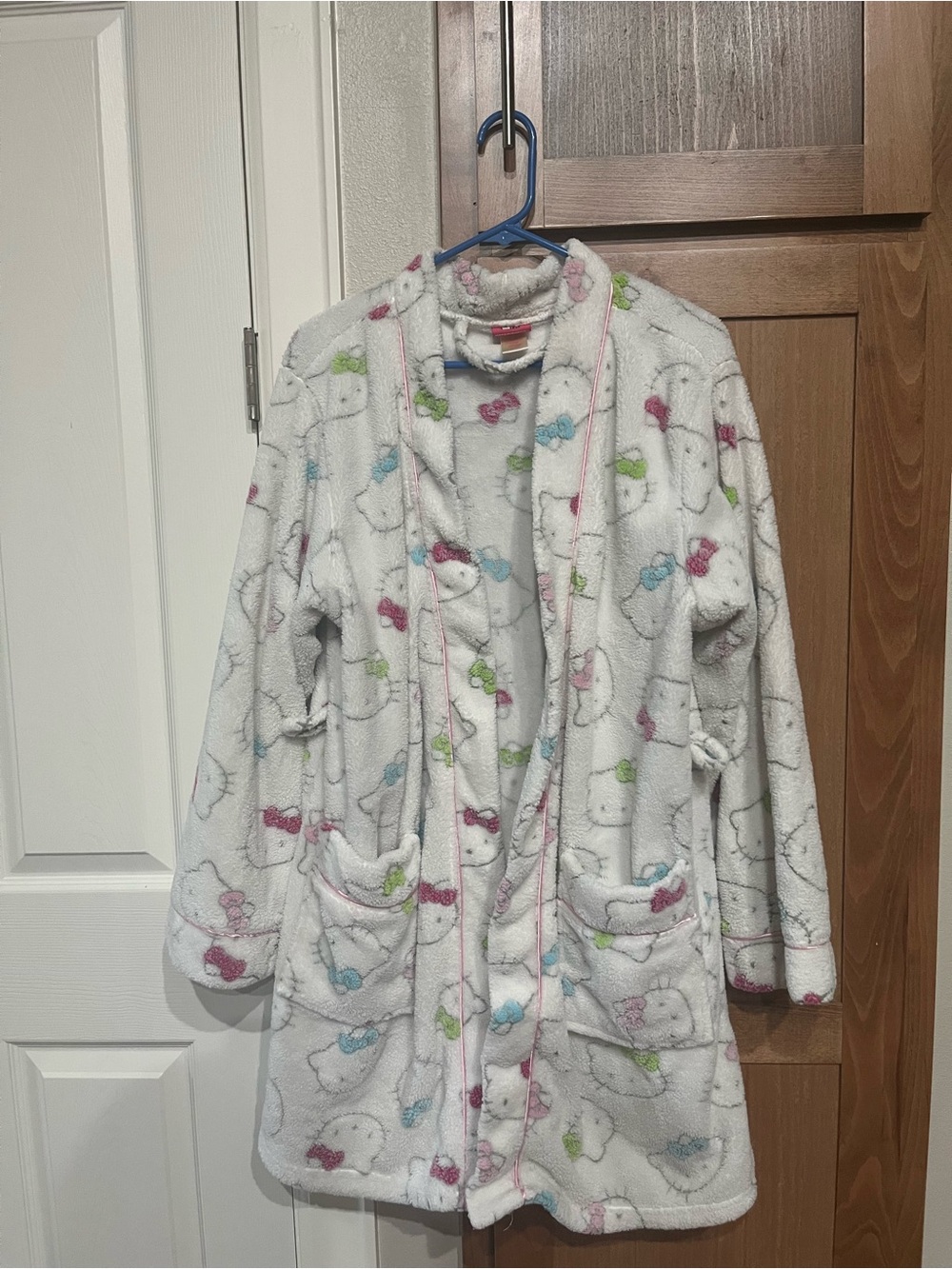Hello Kitty White Plush Robe with Pink, Blue and Green Accents